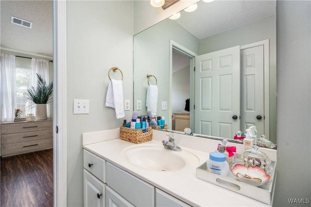 5646 Montpelier Drive, Tuscaloosa, AL 35405