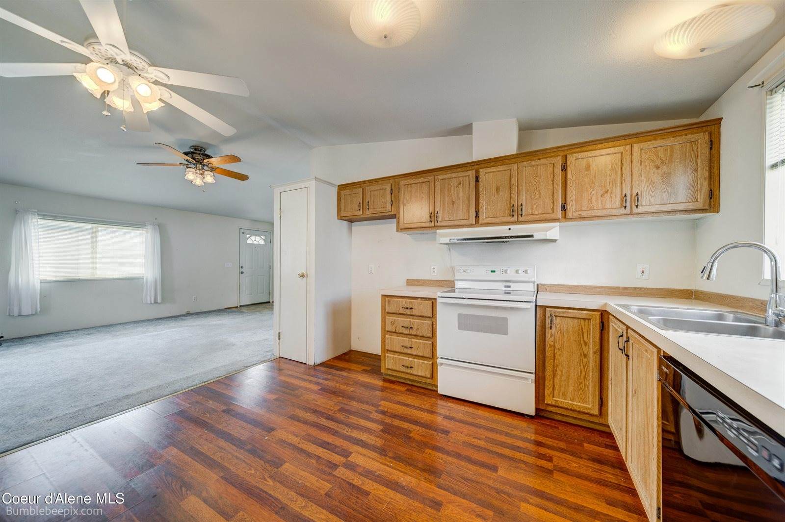 4954 West Cougar Cir, Coeur d'Alene, ID 83815