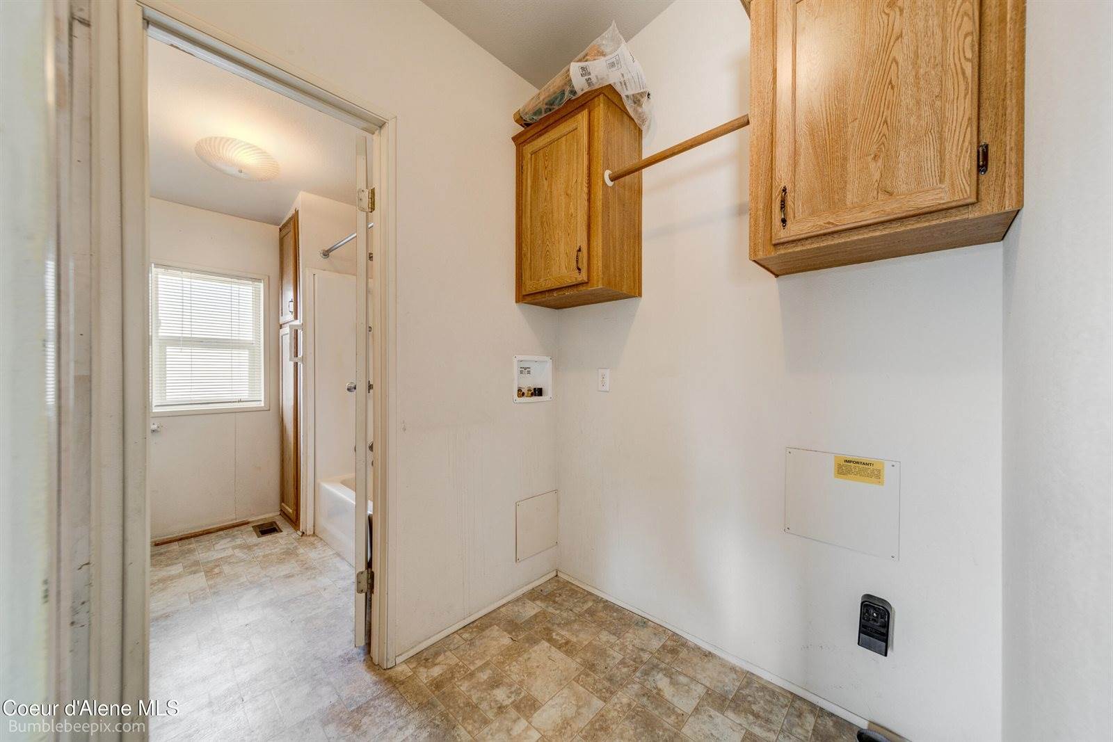 4954 West Cougar Cir, Coeur d'Alene, ID 83815