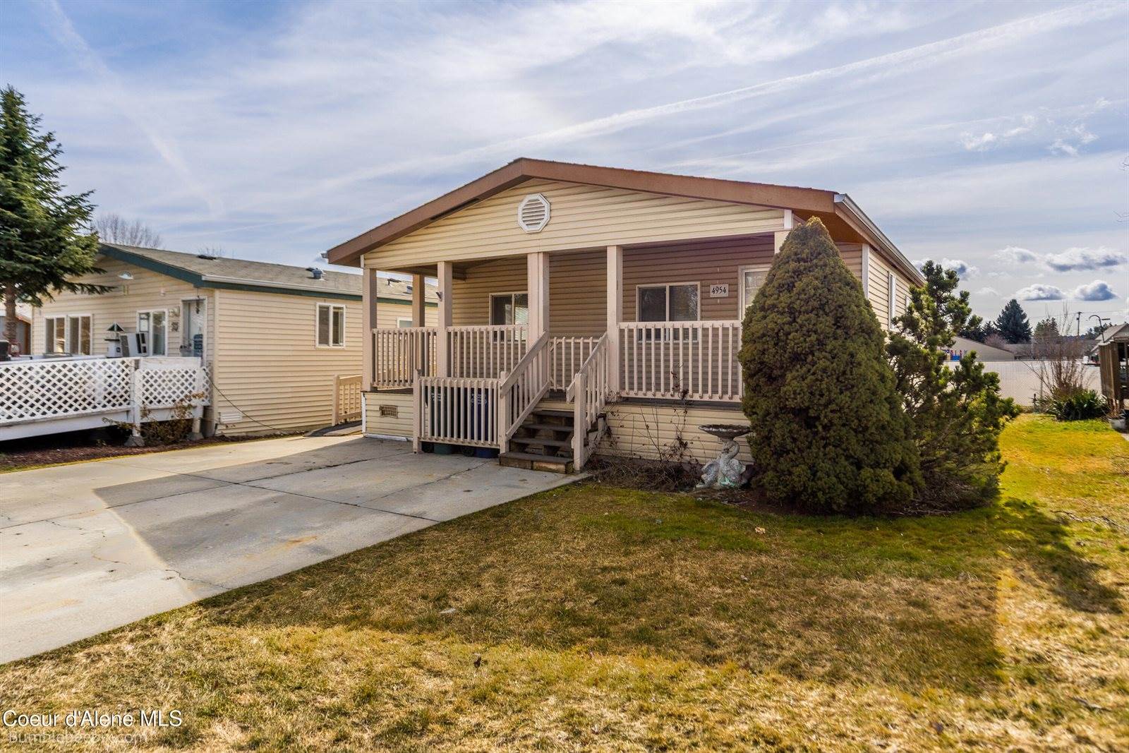 4954 West Cougar Cir, Coeur d'Alene, ID 83815