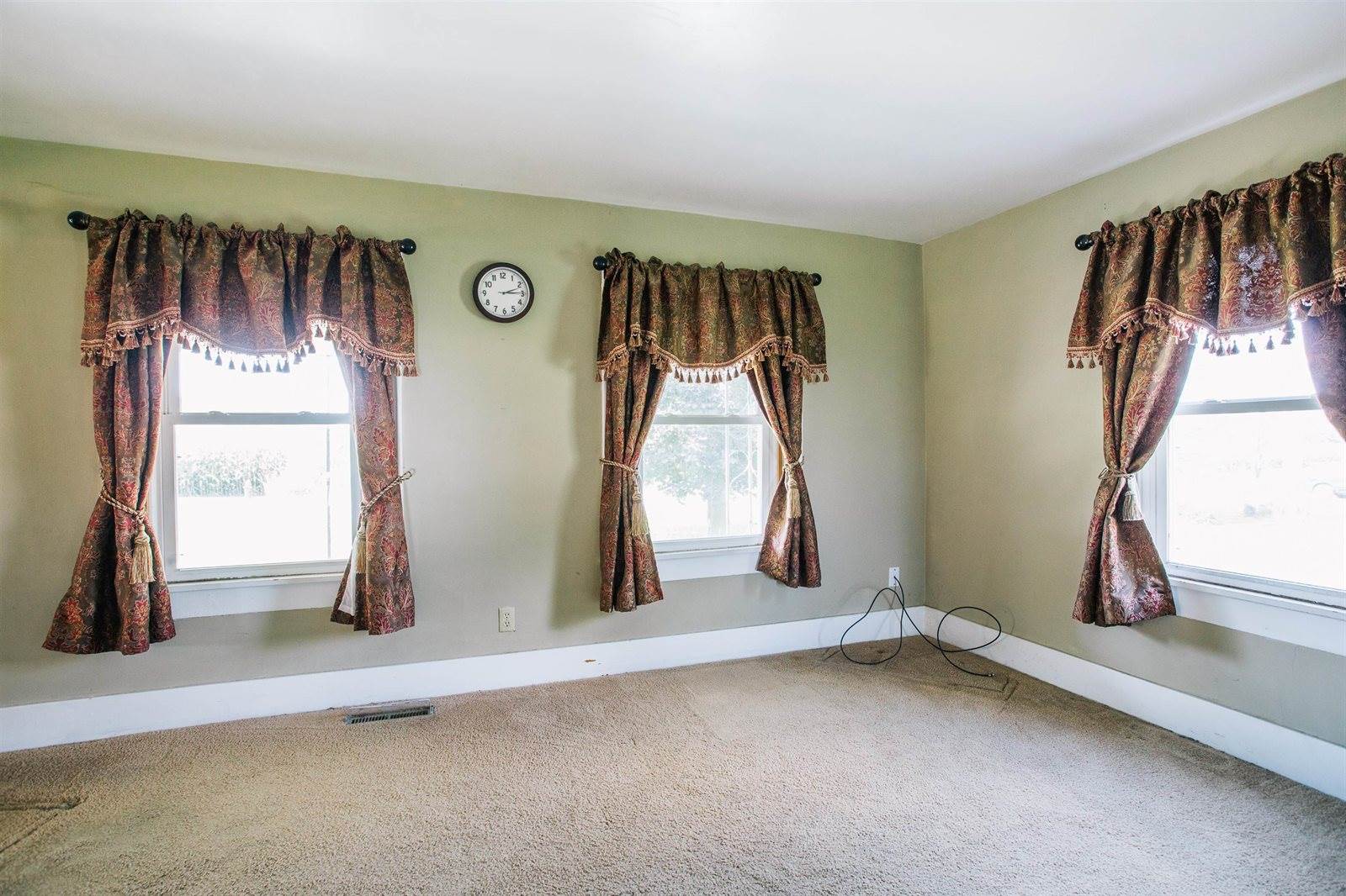 806 Pease Street, Augusta, WI 54722