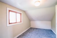 806 Pease Street, Augusta, WI 54722