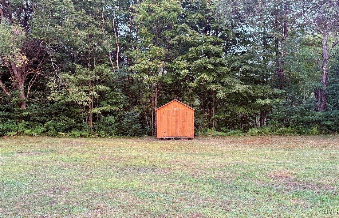 70 Albion Cross Road, Parish, NY 13131