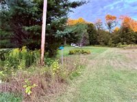 70 Albion Cross Road, Parish, NY 13131