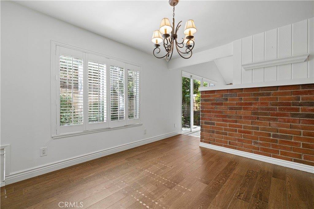 25402 Via Escovar, Valencia, CA 91355