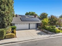 25402 Via Escovar, Valencia, CA 91355