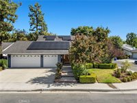 25402 Via Escovar, Valencia, CA 91355