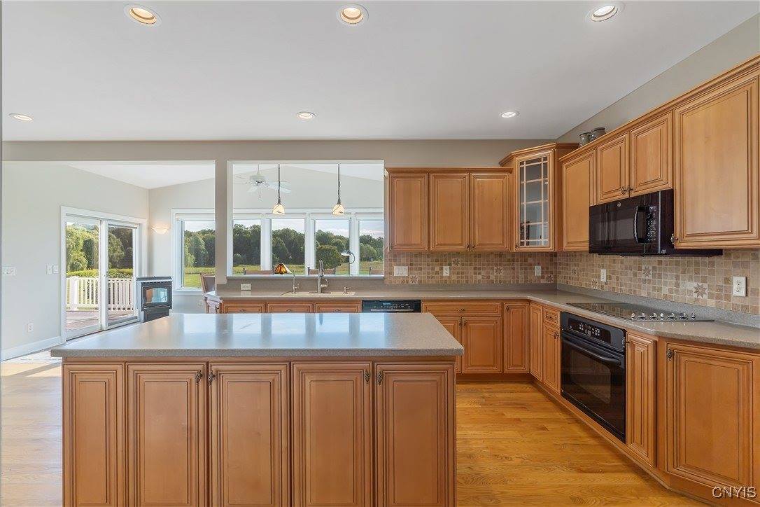 10356 Jordan Road, Cato, NY 13080