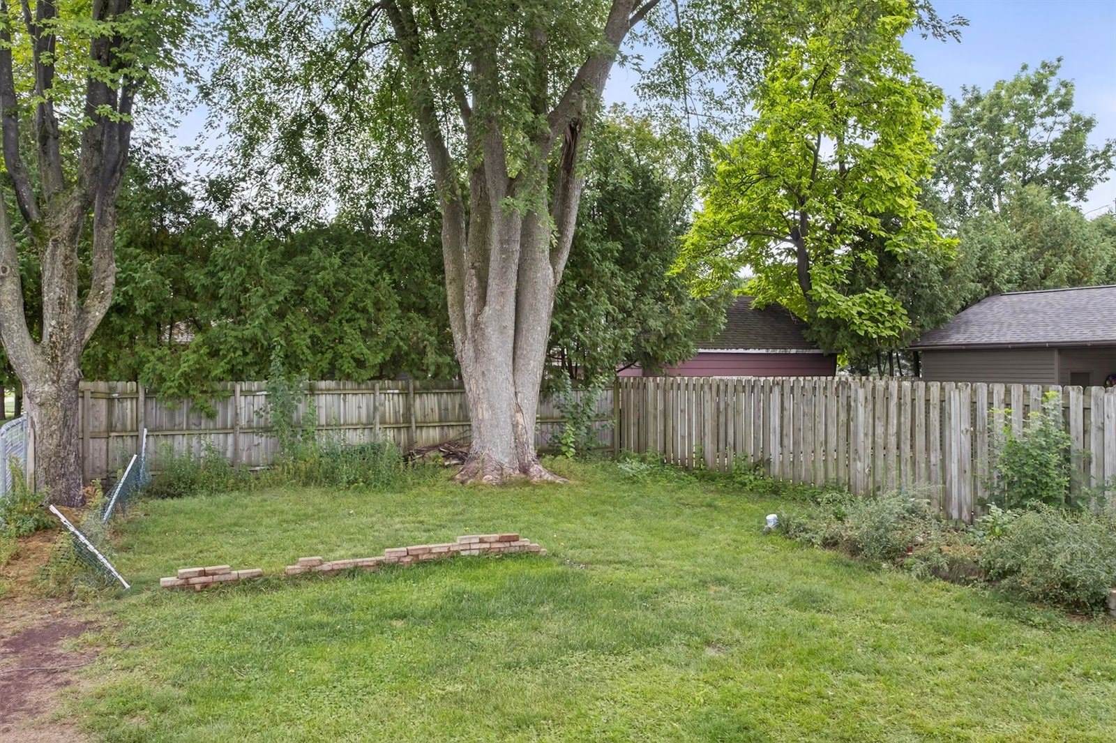 310 S 16th Street, Wisconsin Rapids, WI 54494