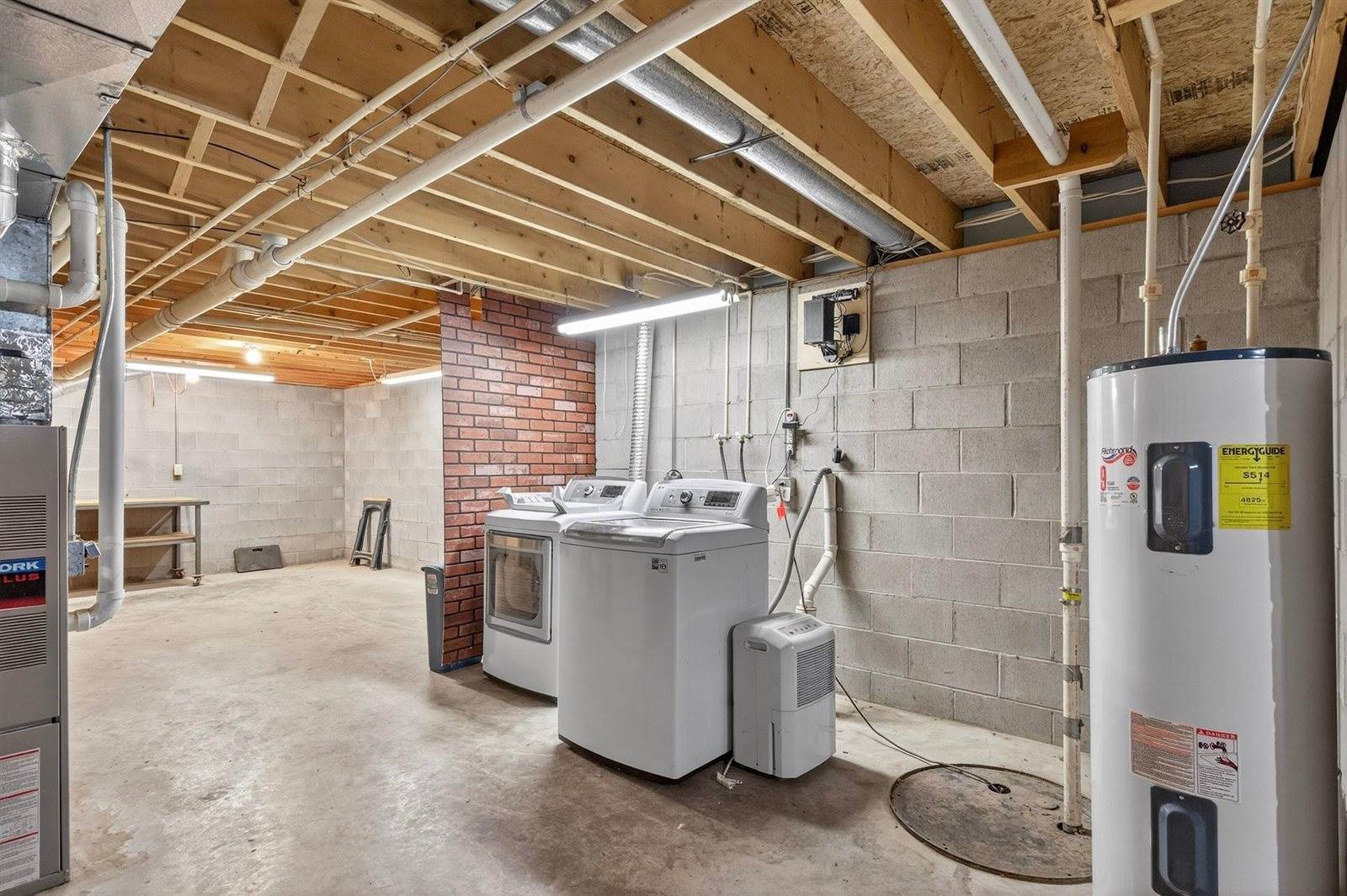 1860 Kimball Avenue, Nekoosa, WI 54457