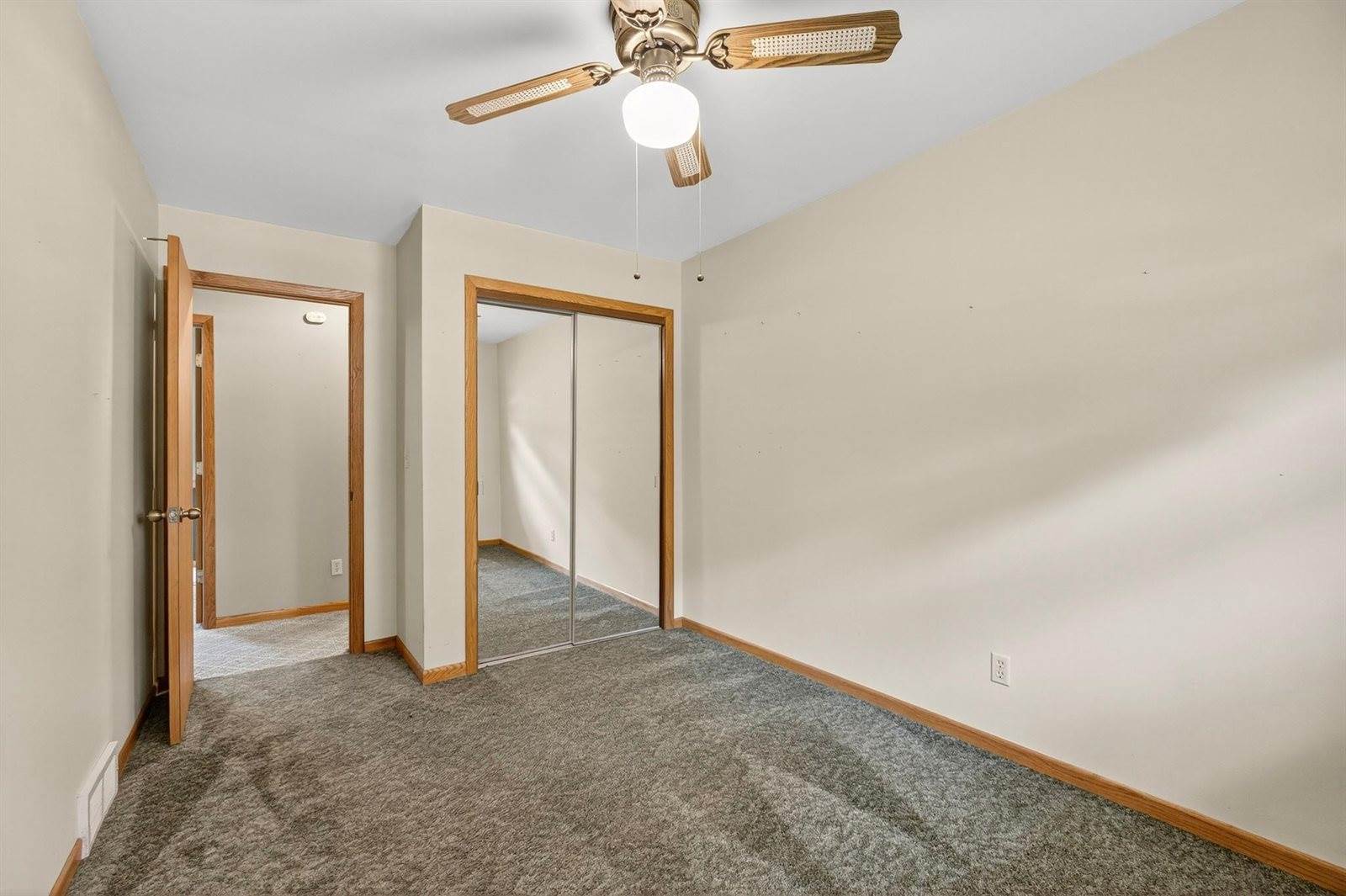 1930 S 42nd Street, Wisconsin Rapids, WI 54494