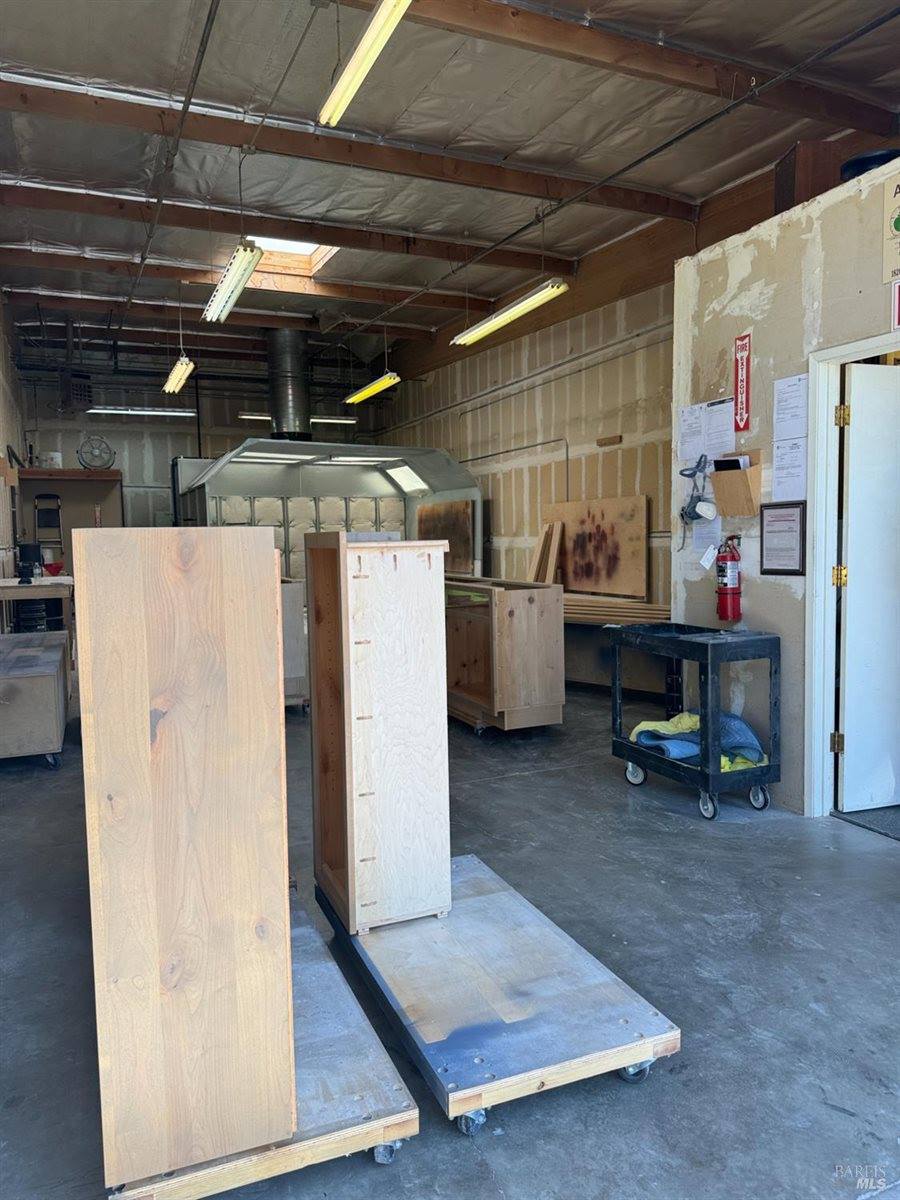 1820 Empire Industrial Court, Santa Rosa, CA 95403