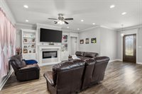 255 Harvey Parker Rd, DeQuincy, LA 70633