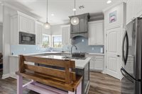 255 Harvey Parker Rd, DeQuincy, LA 70633