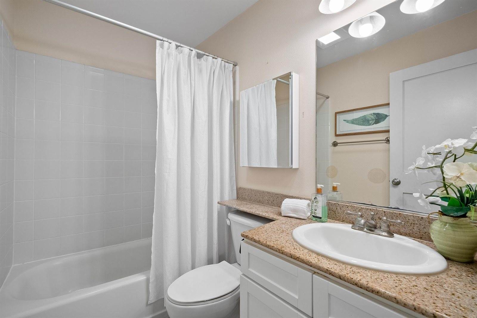 75-346 Hualalai Rd, Kailua-Kona, HI 96740