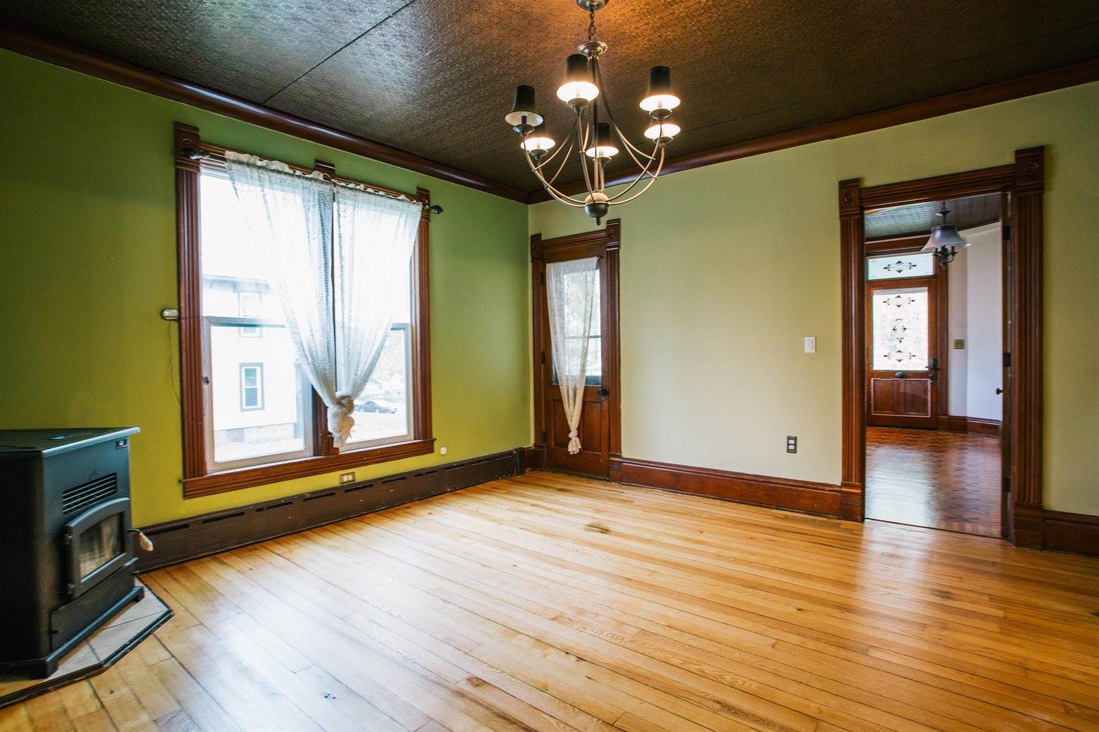 202 Clay Street, Neillsville, WI 54456