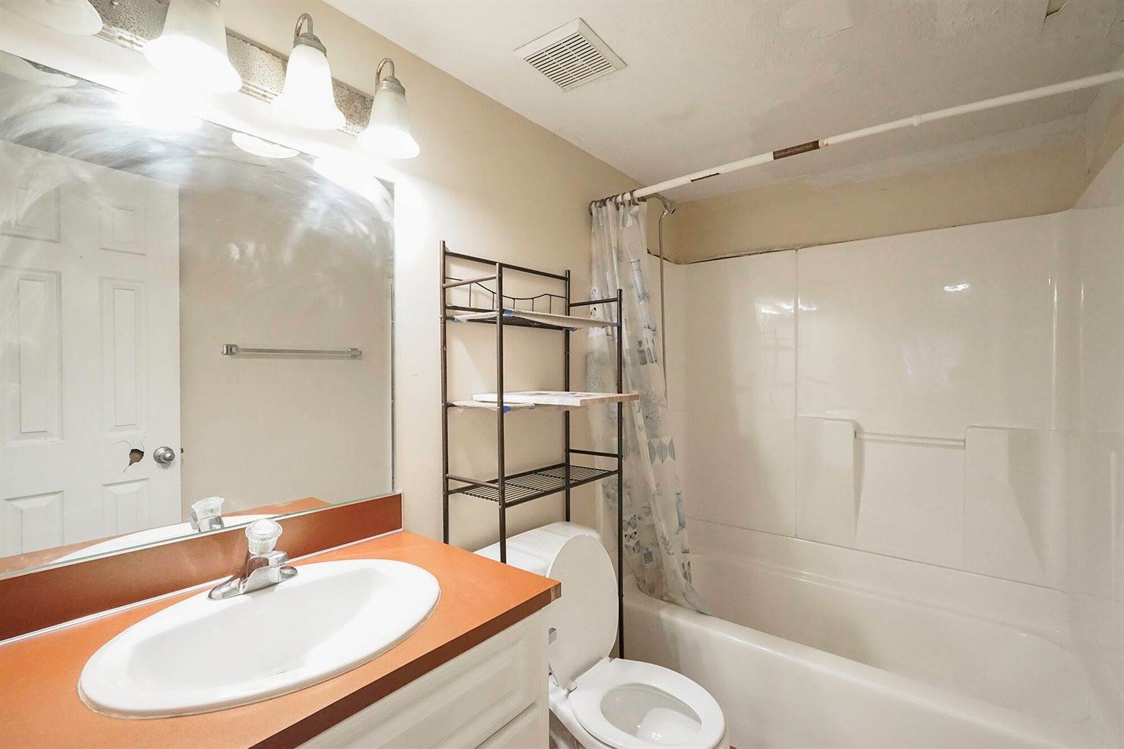 1511 Ave K, Council Bluffs, IA 51501