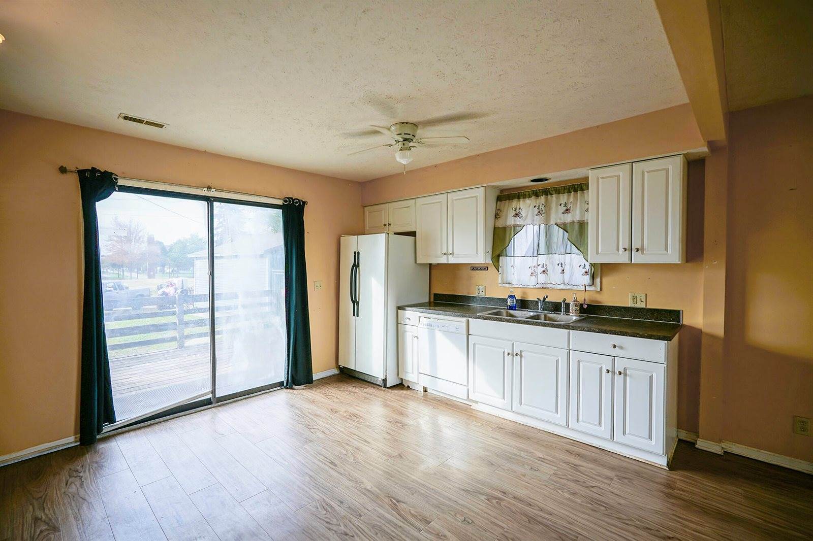 1511 Ave K, Council Bluffs, IA 51501