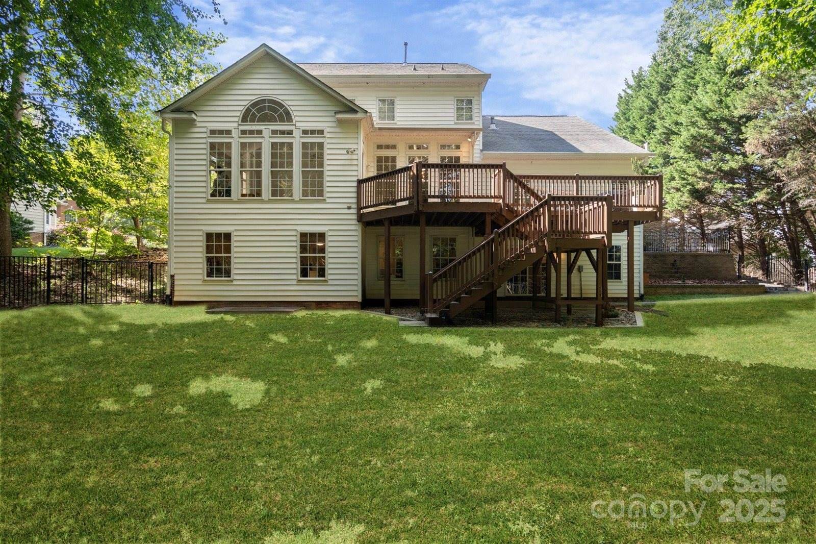 1053 Muirfield Drive, Mooresville, NC 28115