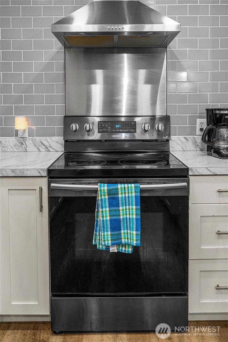 481 Peak Drive, Sedro Woolley, WA 98284