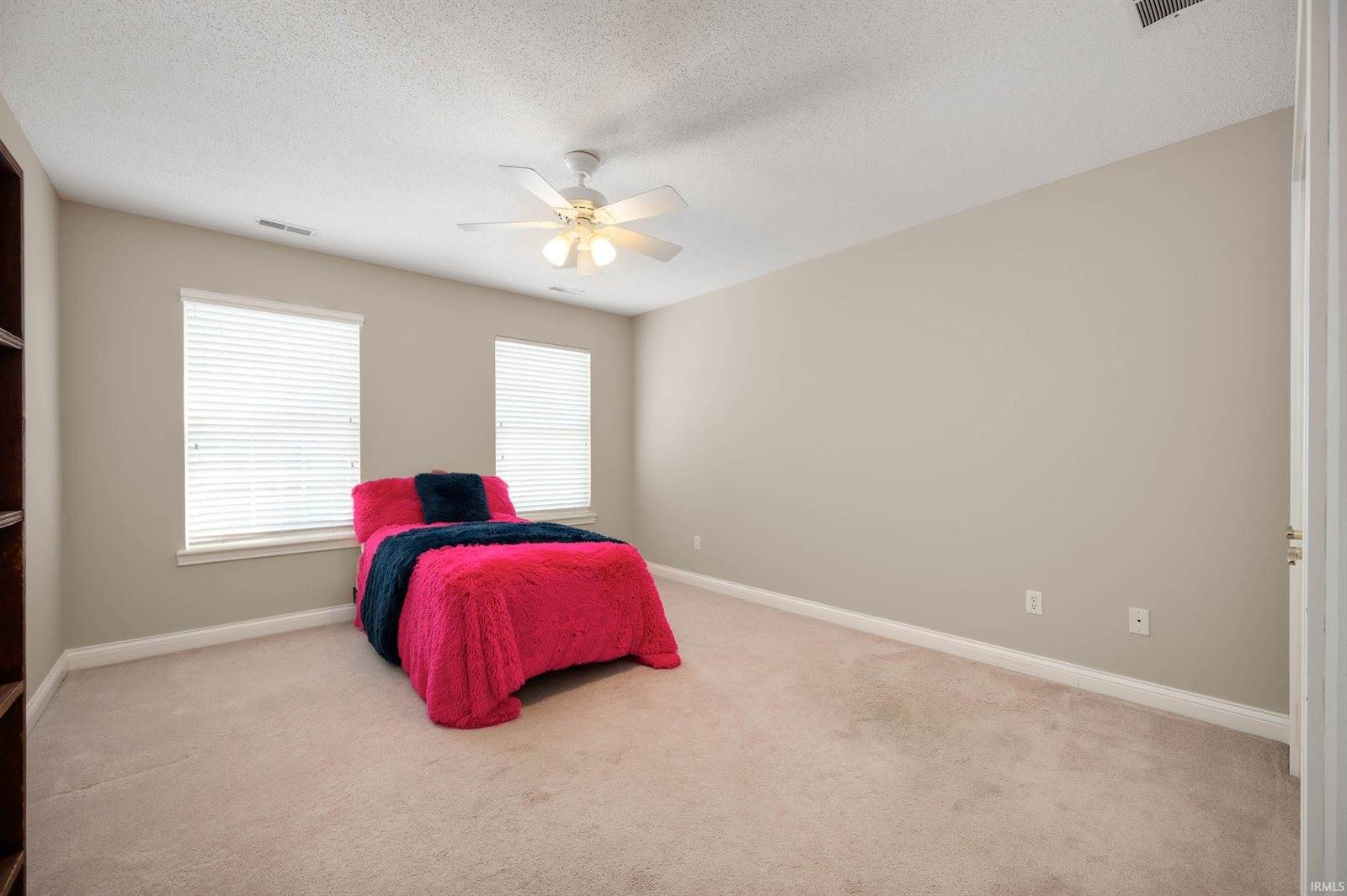 6001 N Cedar Springs Road, Muncie, IN 47304