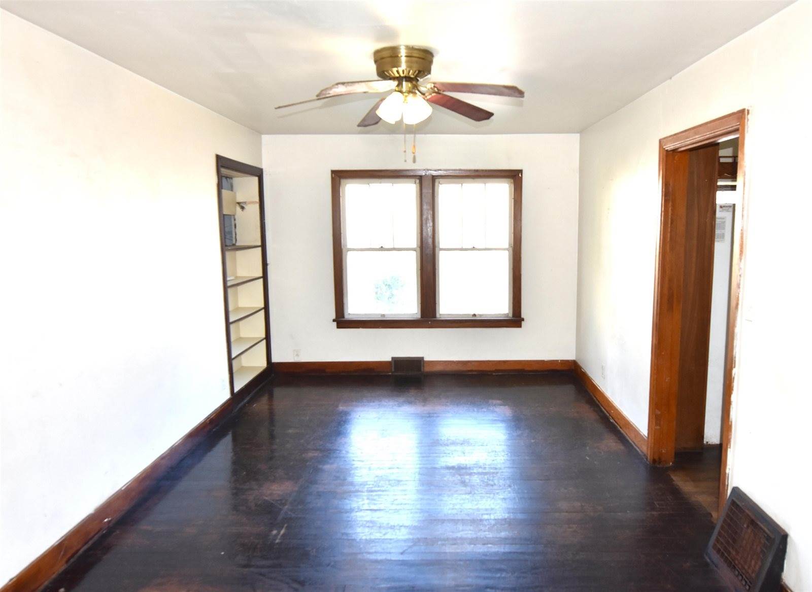 120 North Locust, Reedsburg, WI 53959