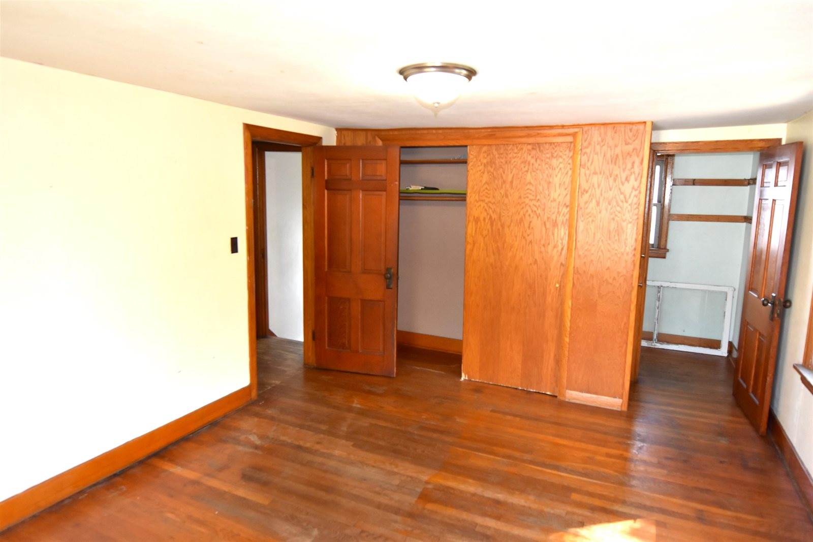 120 North Locust, Reedsburg, WI 53959