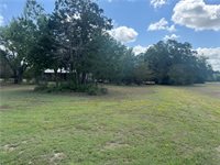 4224 Barnhill Lane, Bryan, TX 77808