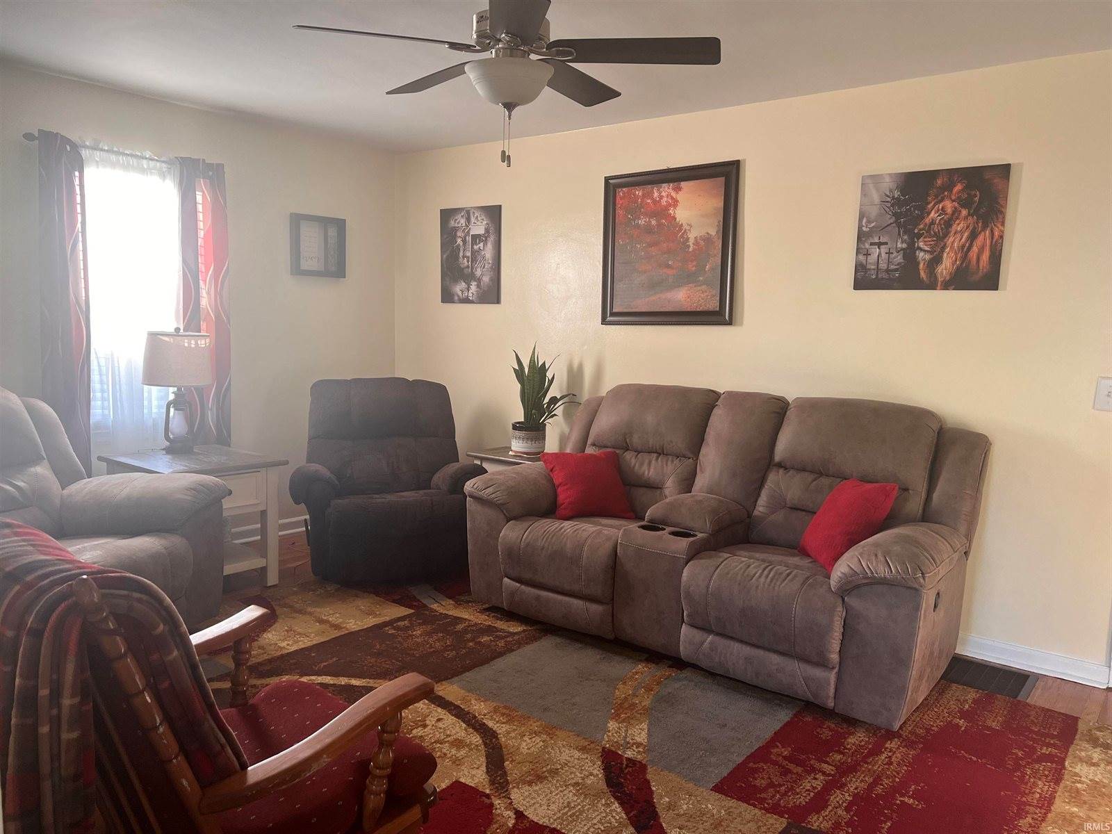 1902 E 21 Street, Muncie, IN 47302