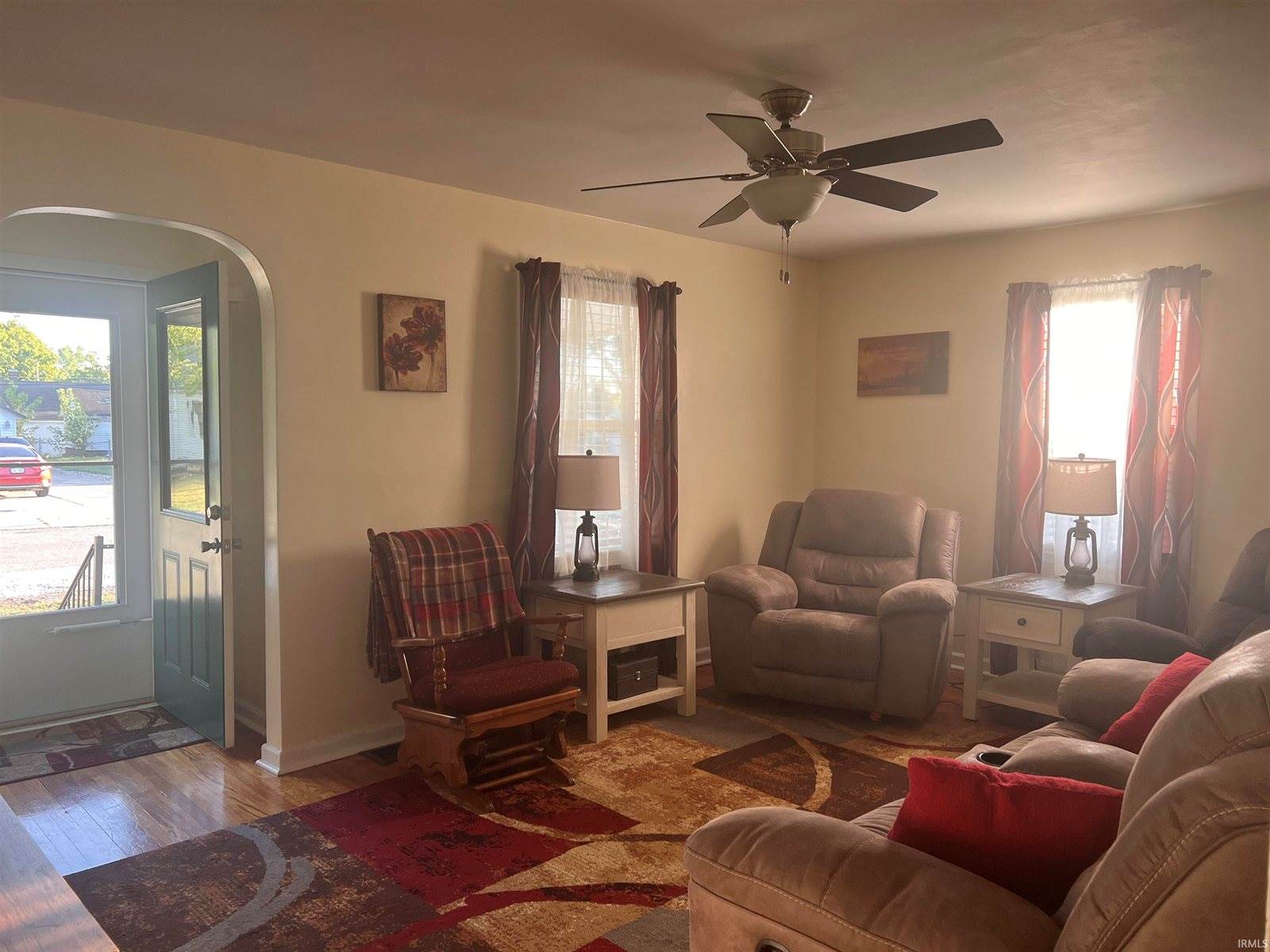 1902 E 21 Street, Muncie, IN 47302