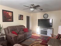 1902 E 21 Street, Muncie, IN 47302