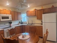 1902 E 21 Street, Muncie, IN 47302