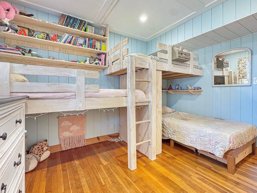 1136 Overlook Dr, Ashland, OH 44805