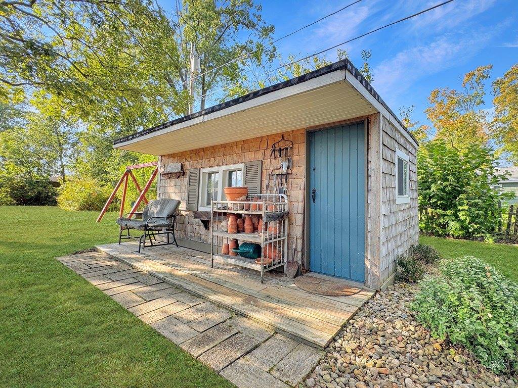 1136 Overlook Dr, Ashland, OH 44805