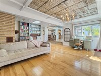 1136 Overlook Dr, Ashland, OH 44805