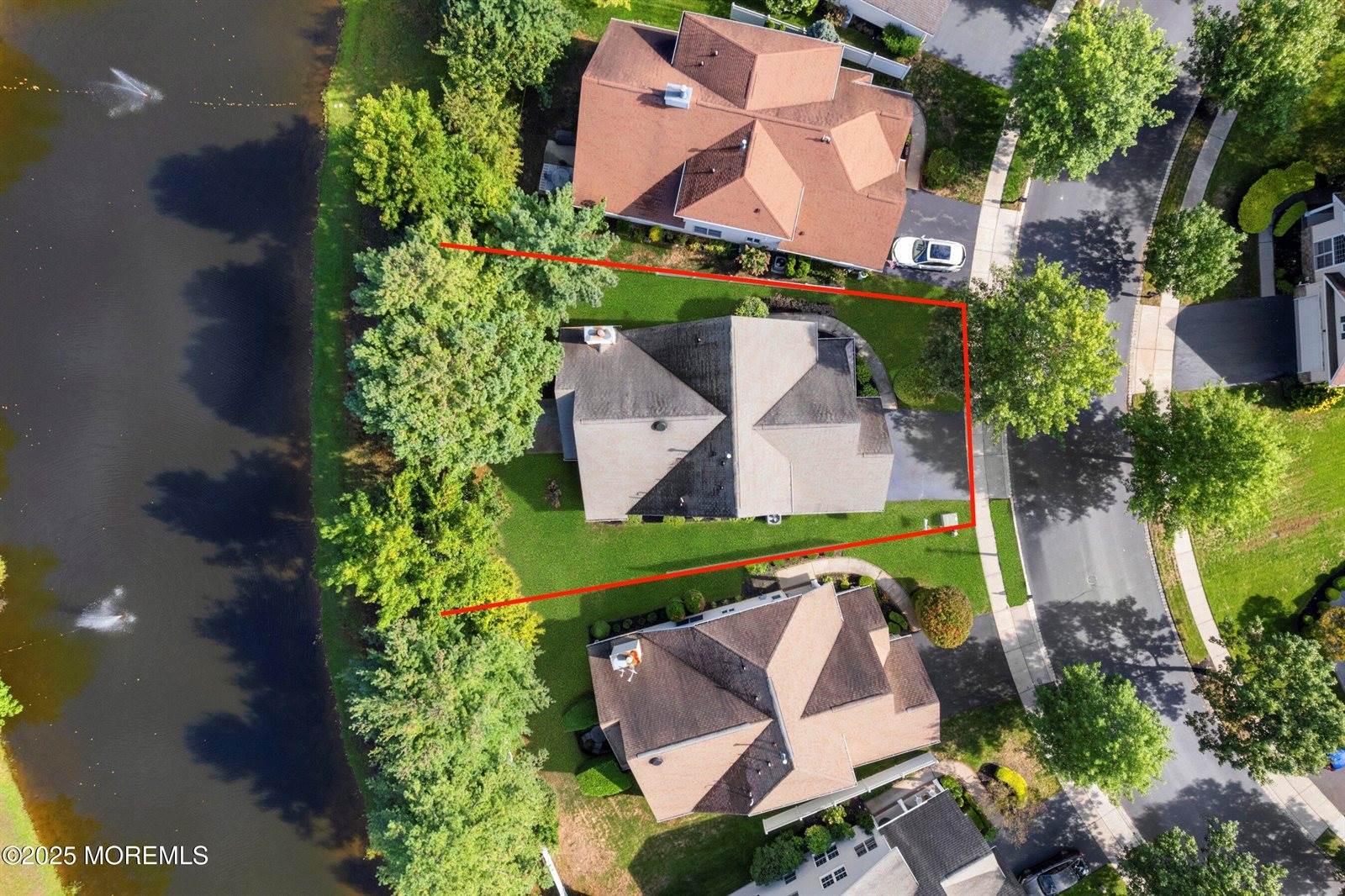 16 Chesapeake Drive, Holmdel, NJ 07733