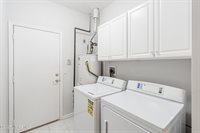 16 Chesapeake Drive, Holmdel, NJ 07733