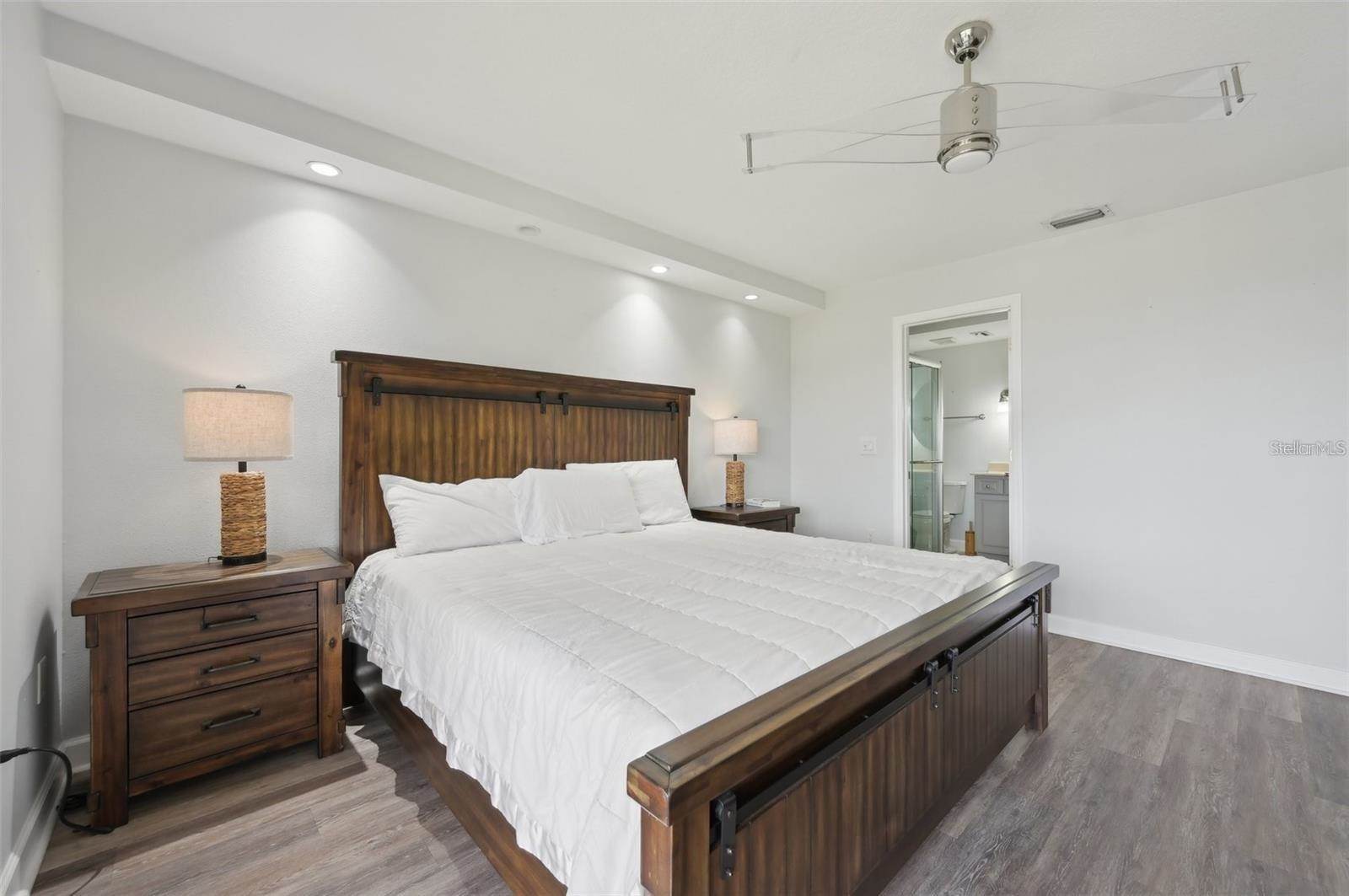 515 Leffingwell Avenue, #211, Ellenton, FL 34222