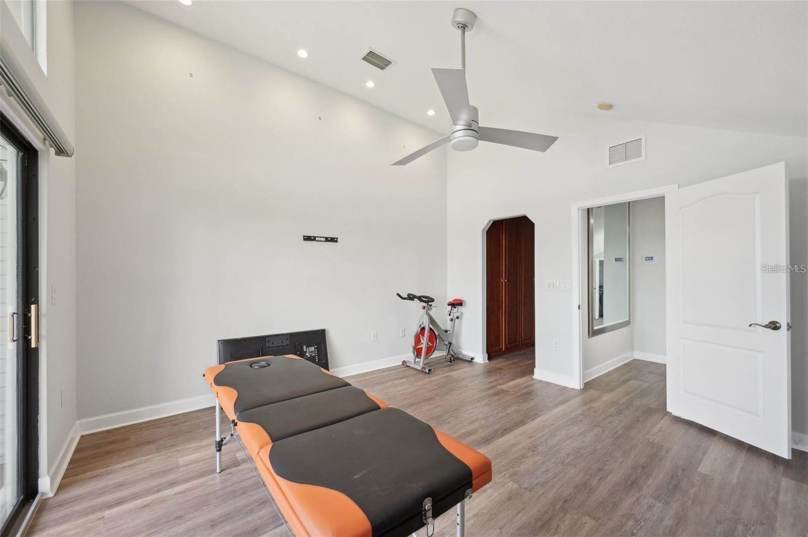 515 Leffingwell Avenue, #211, Ellenton, FL 34222