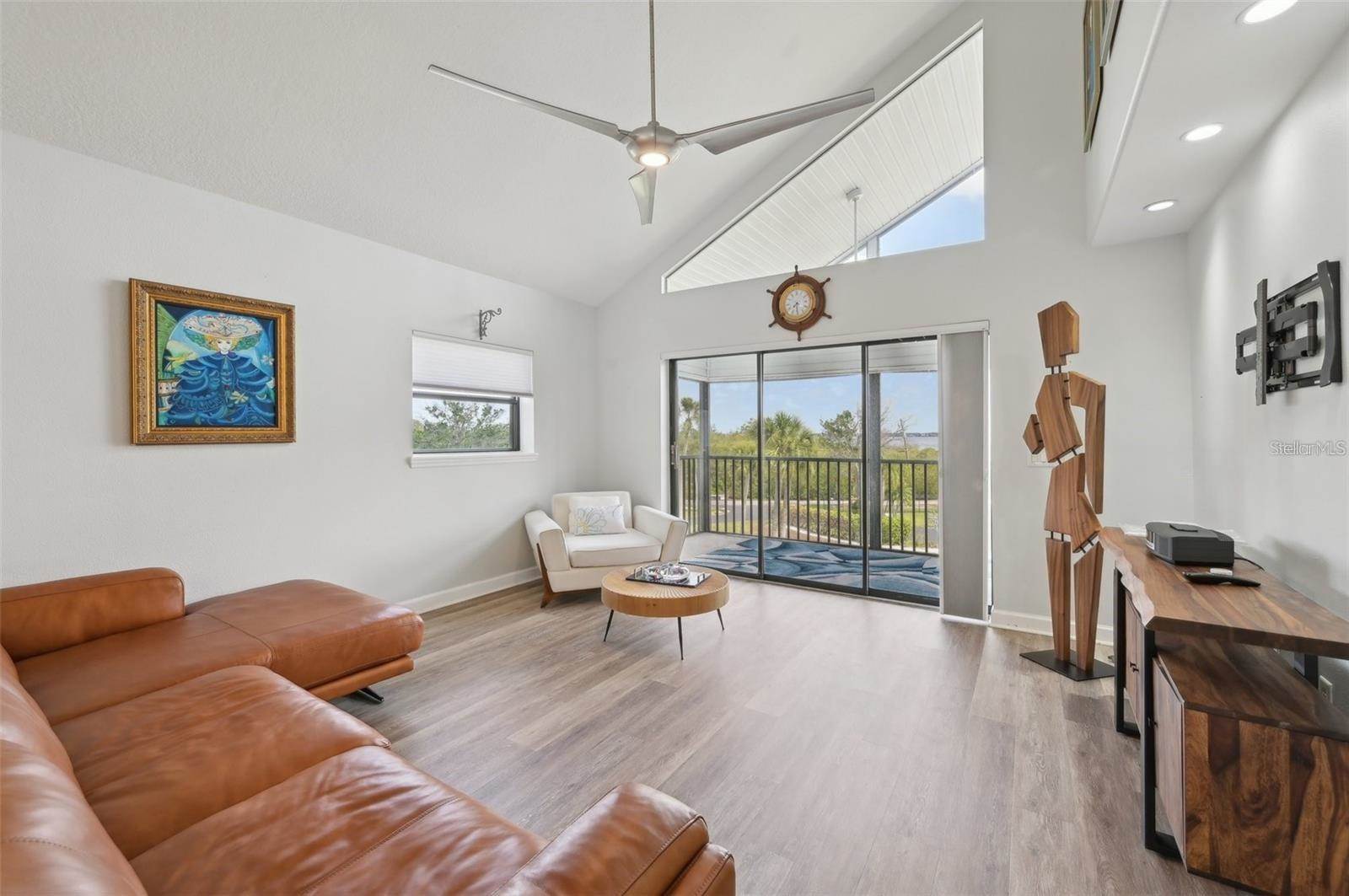 515 Leffingwell Avenue, #211, Ellenton, FL 34222