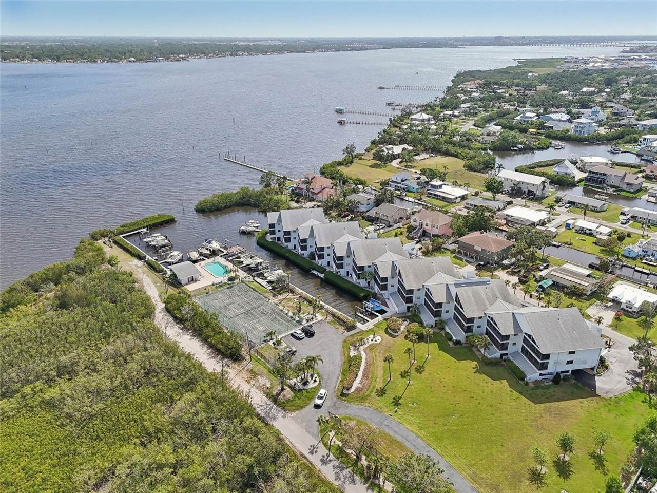 515 Leffingwell Avenue, #211, Ellenton, FL 34222