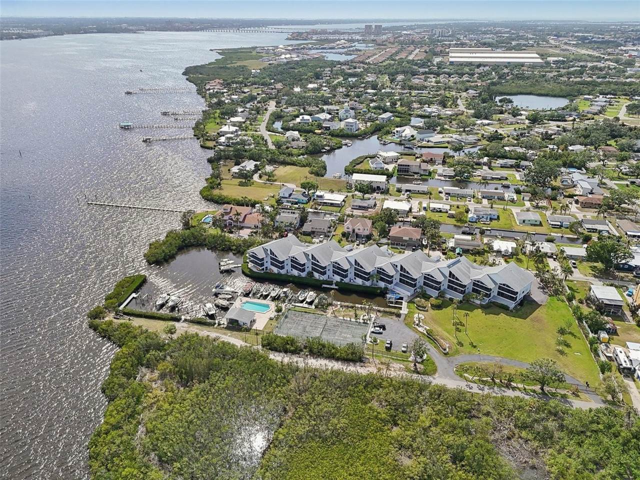 515 Leffingwell Avenue, #211, Ellenton, FL 34222