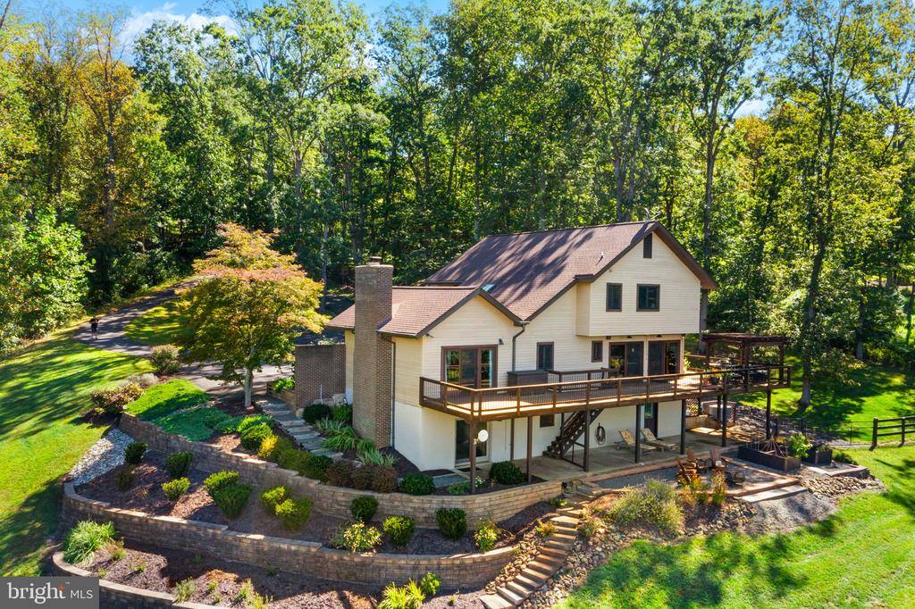 8525 Meadows Road, Warrenton, VA 20186