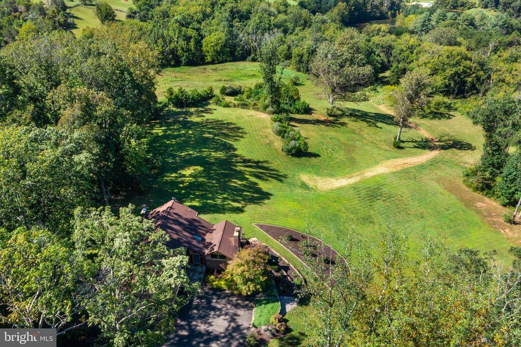 8525 Meadows Road, Warrenton, VA 20186