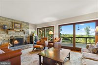 8525 Meadows Road, Warrenton, VA 20186