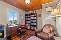 8525 Meadows Road, Warrenton, VA 20186