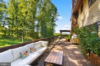 8525 Meadows Road, Warrenton, VA 20186