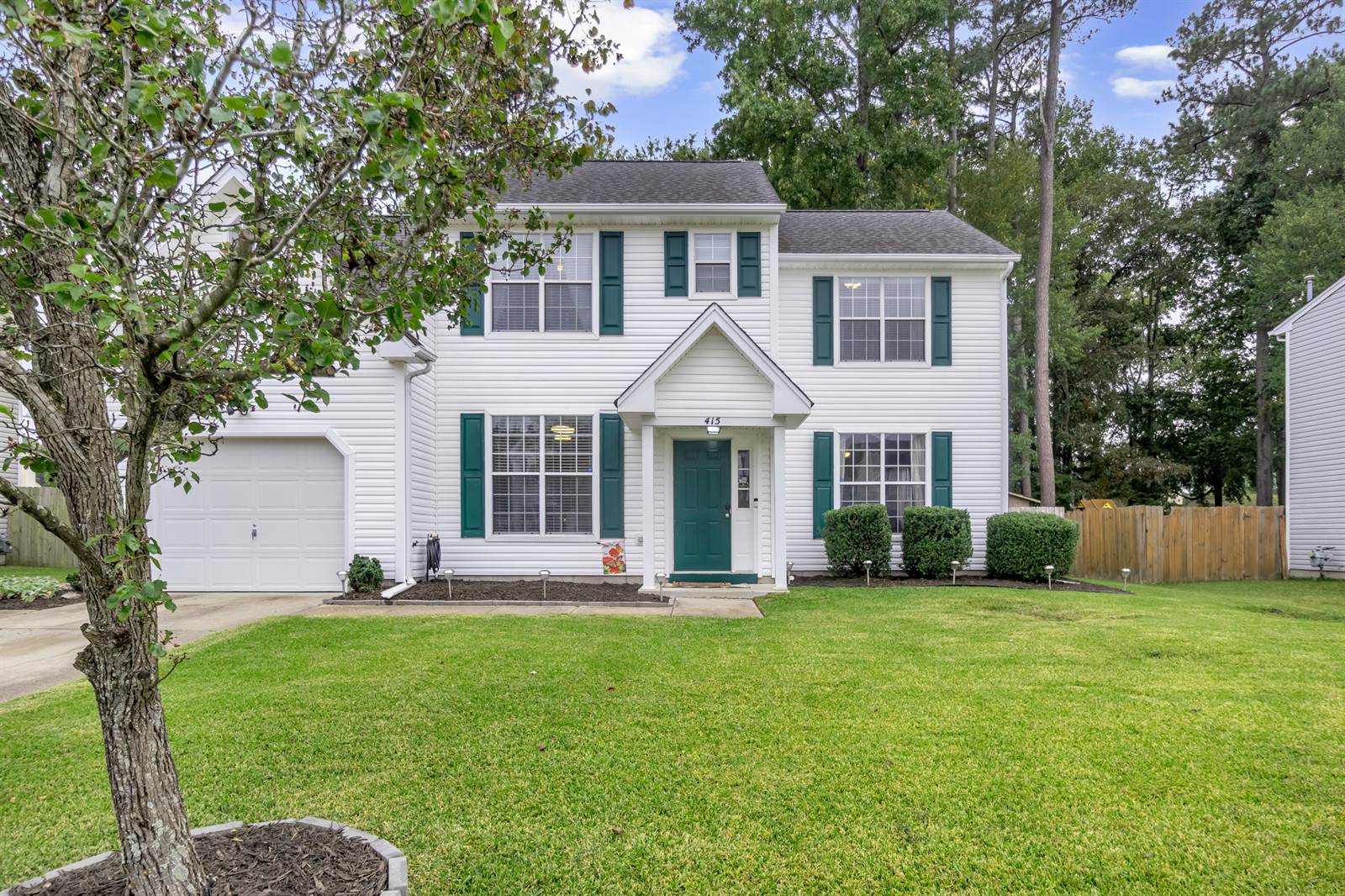 415 Triton Trace, Chesapeake, VA 23323