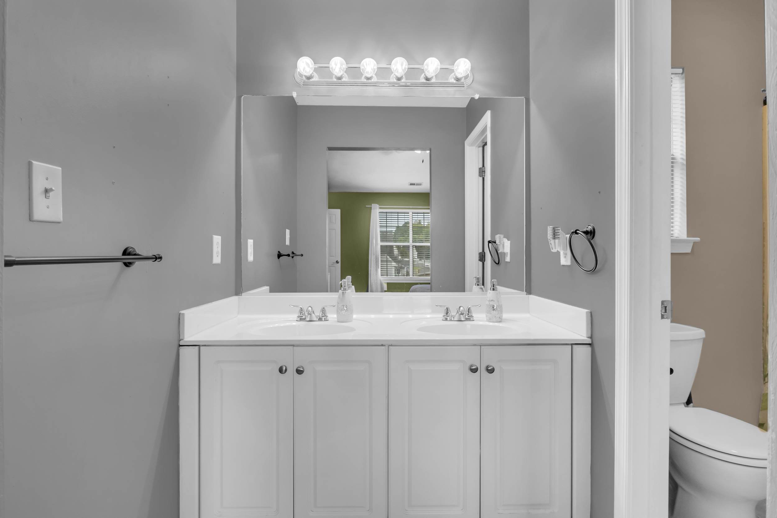 415 Triton Trace, Chesapeake, VA 23323