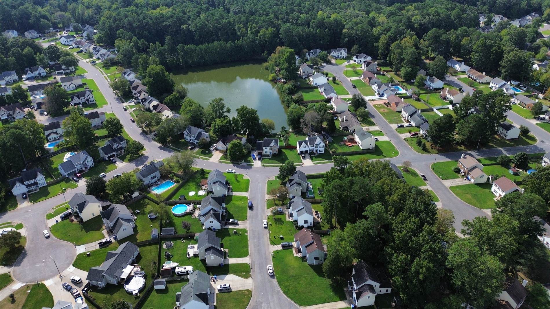 415 Triton Trace, Chesapeake, VA 23323